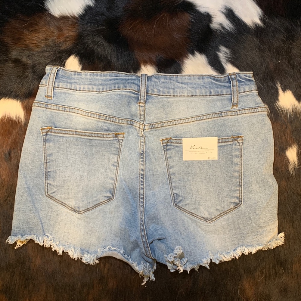 KanCan Women’s Light Blue Jean Shorts 13/30